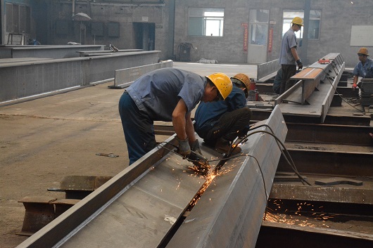 鋼結構生產廠家的責任不止有安全和質量，還有……